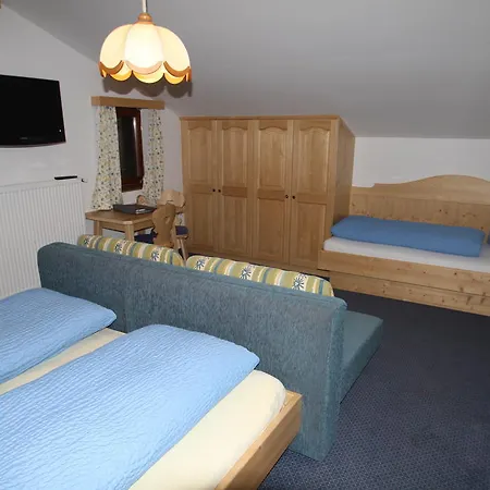 Alpenbauernhof Groebenhof