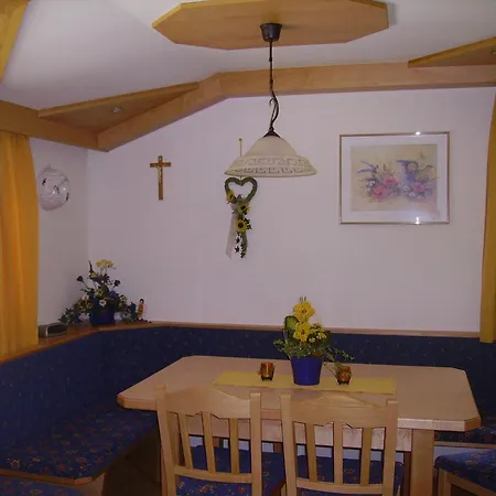 مزرعة للإقامة Alpenbauernhof Groebenhof *